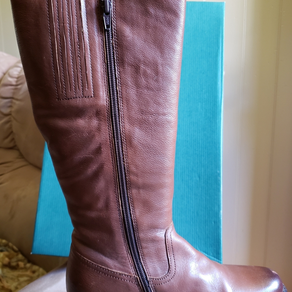 Clarks Brown leather Boots